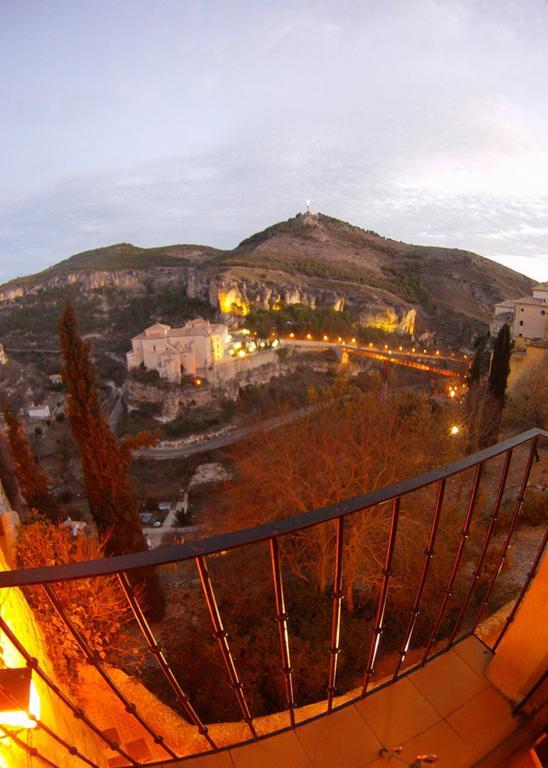 2 Balcones A La Hoz Apartment Cuenca  Phòng bức ảnh