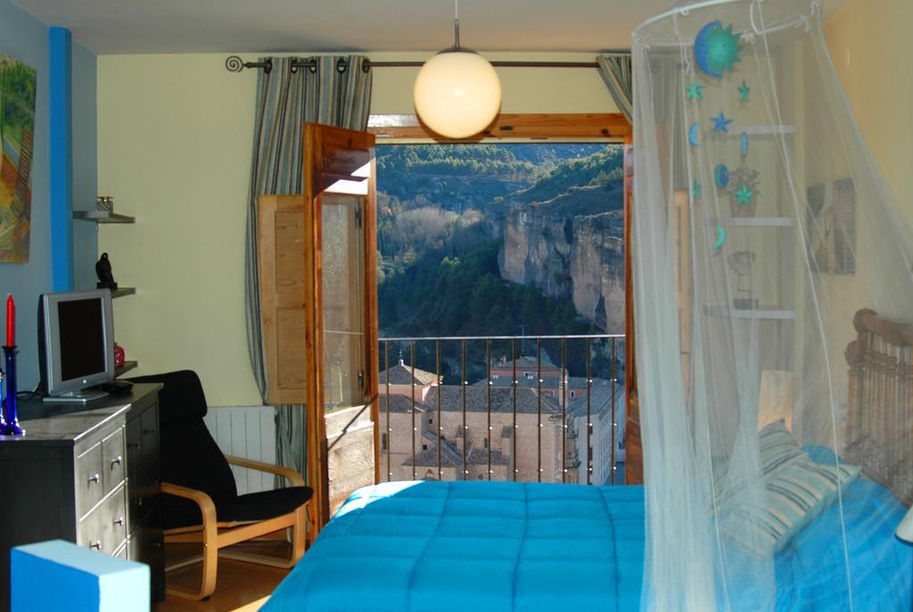 2 Balcones A La Hoz Apartment Cuenca  Phòng bức ảnh